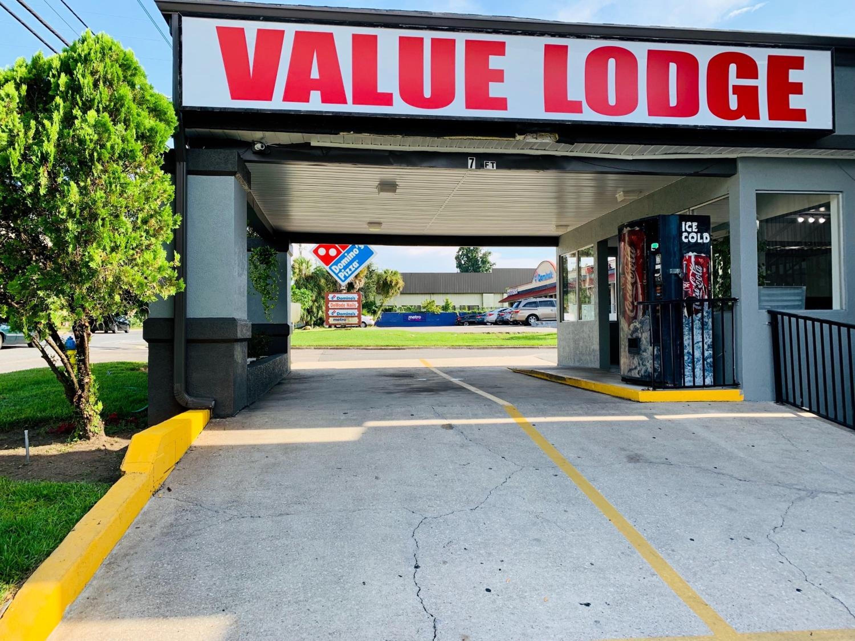 8 Budget Hotels Near Shands At AGH for Easy Hospital Access