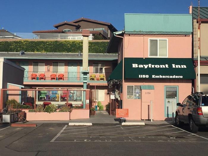 6 Top-Rated 2-Star Hotels Close to Flippo's Surfside Skate Harbor